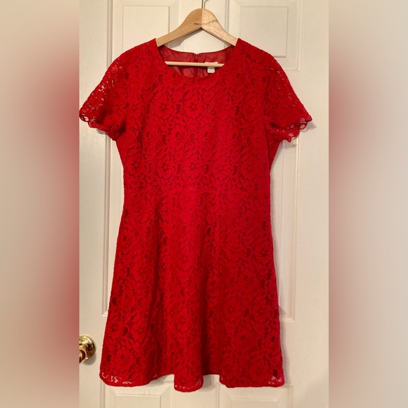 J. Crew Dresses & Skirts - J. Crew Red Lace Holiday Dress